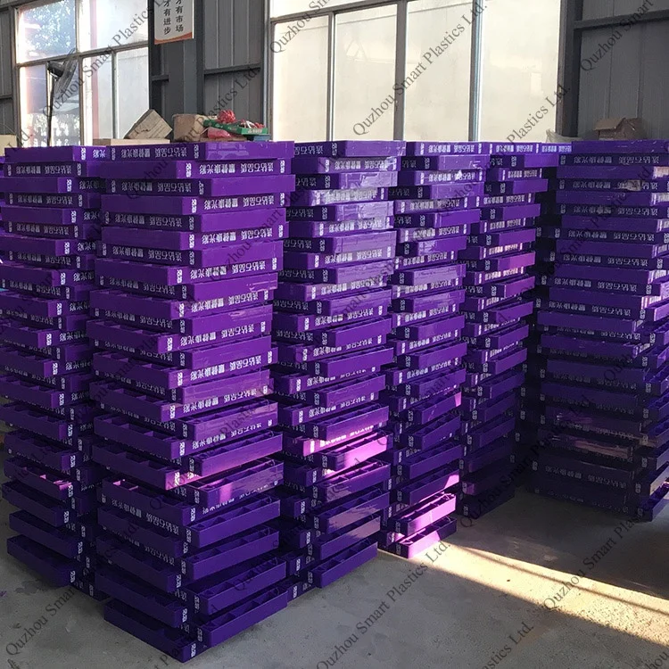 Розничная продажа 4 полки черная напольная стойка из ПВХ полка для напитков бутылок с водой пластиковая Демонстрационный стенд