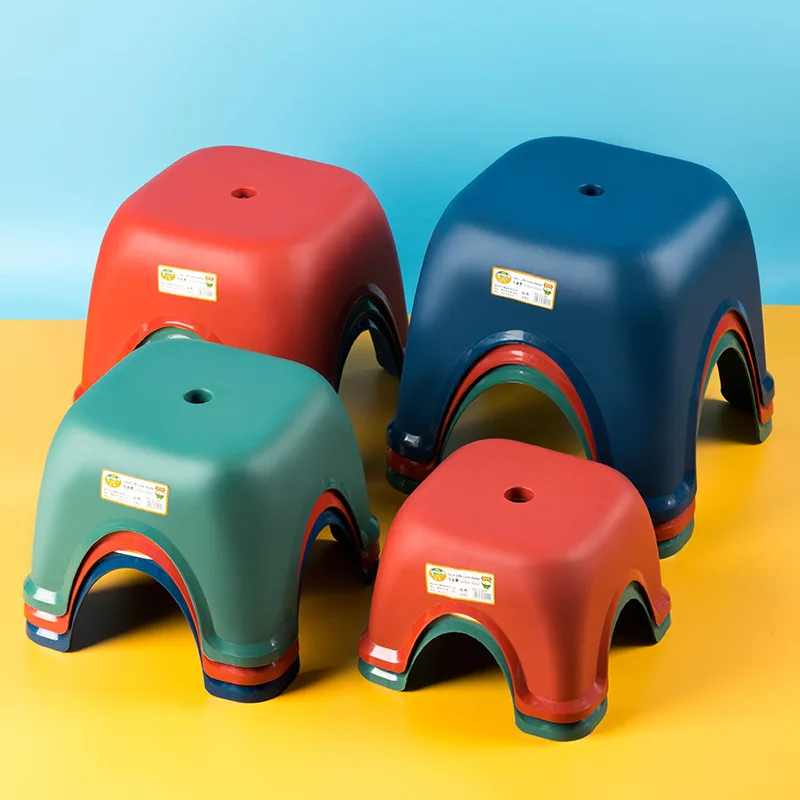 Jieyang Lebo 2024 Hot Sale New Design Stackable Plastic Kids Stool Portable Non Slip Pp Plastic Square Stools