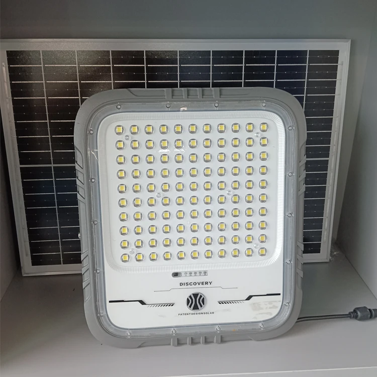 2024 New patented design High quality 500w aluminum reflector solar projector flood light garden with remote control