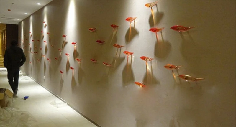 Wholesale Glass Wall Art Orange Shade Murano Glass Fish Decorative Wall Art Creative Wall Fish for Hom Hotel Restaurant Project