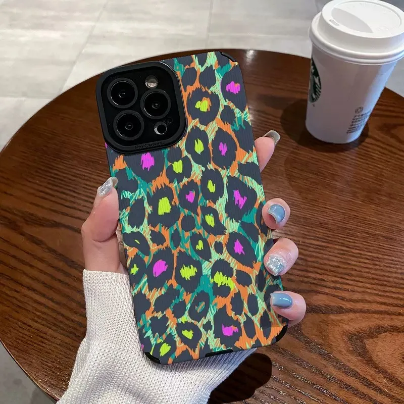Fashion Doodle Leopard Silicone Phone Case For iPhone 16 15 14 13 12 11 Pro Max 13 12 X XS XR 7 8 Plus leather Shockproof Cover
