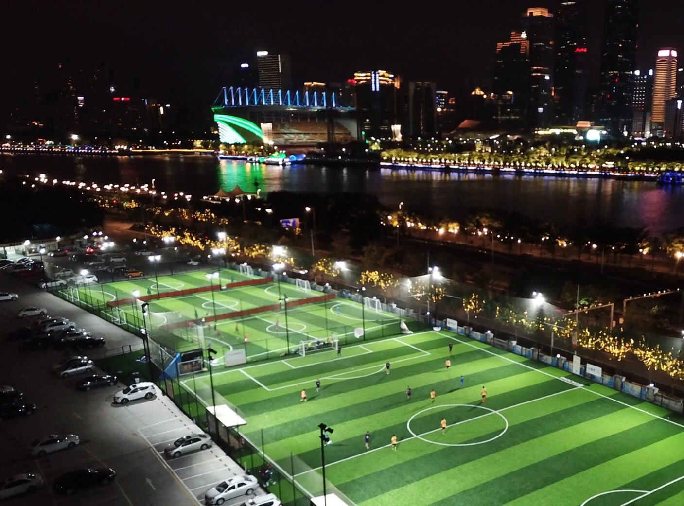 ENOCH SGS Test Synthetic Turf Futsal Artificial Grass Carpets Artificial Grass Carpets for Football Stadium Soccer 7-15 Days