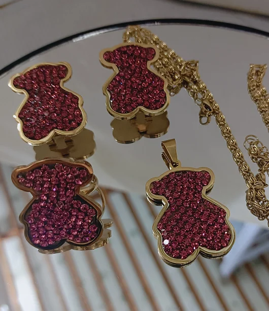 18 K золотое покрытие алмаза с рисунком Мишки и сердца комплект ювелирных изделий из нержавеющей стали для женщин палец цепи