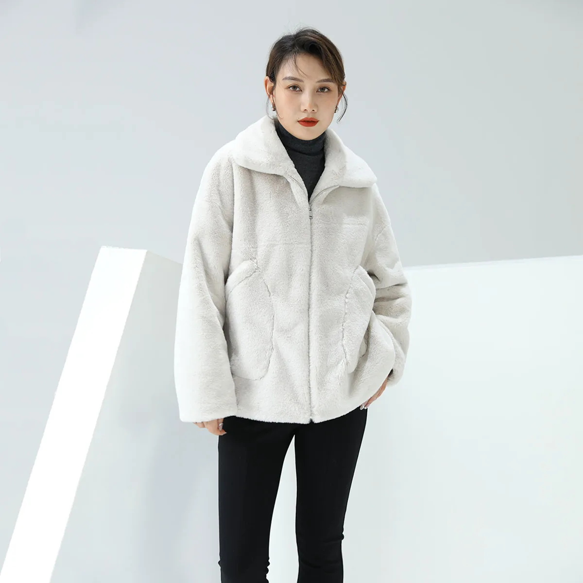 2022 fashion winter casual thick white turn-down collar fleece faux rex rabbit fur short coats jackets for woman ladies