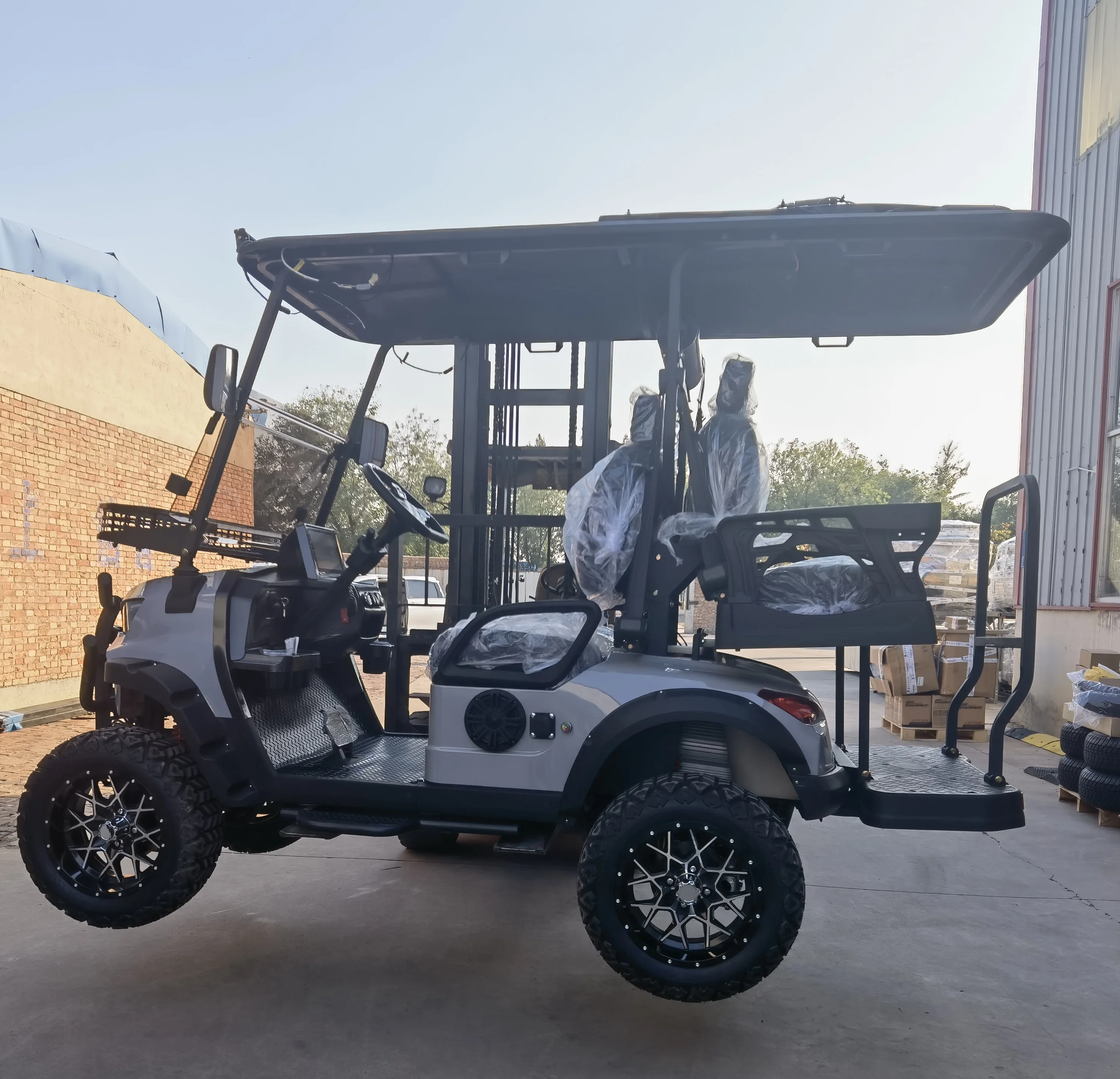 Factory direct sale 4WD electric golf cart  Cheap Prices Buggy Car For Sale Cheapest 36v Battery Cargo Elektrische golf cart