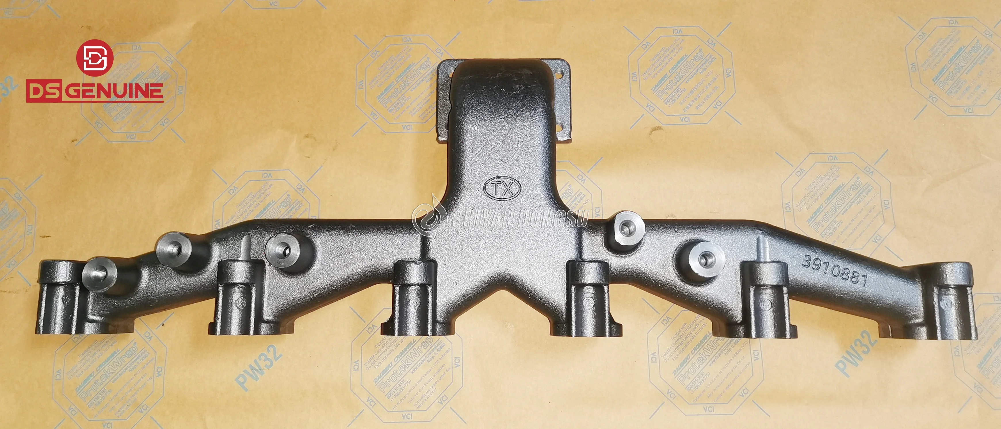 High quality 6BT 5.9L marine engine diesel exhaust manifold 3910881