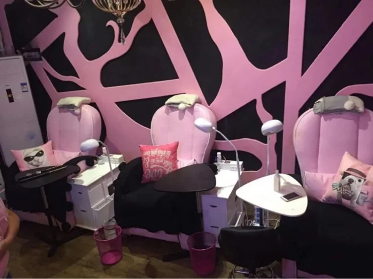 Luxury modern pink pedicure chair can recline to 180 degree professional pedicure chair with basin