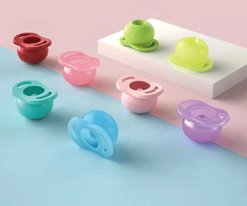 Food Grade Retractable Dummy Pacifiers Baby Pacifier Silicone nipple soother for infant with case box