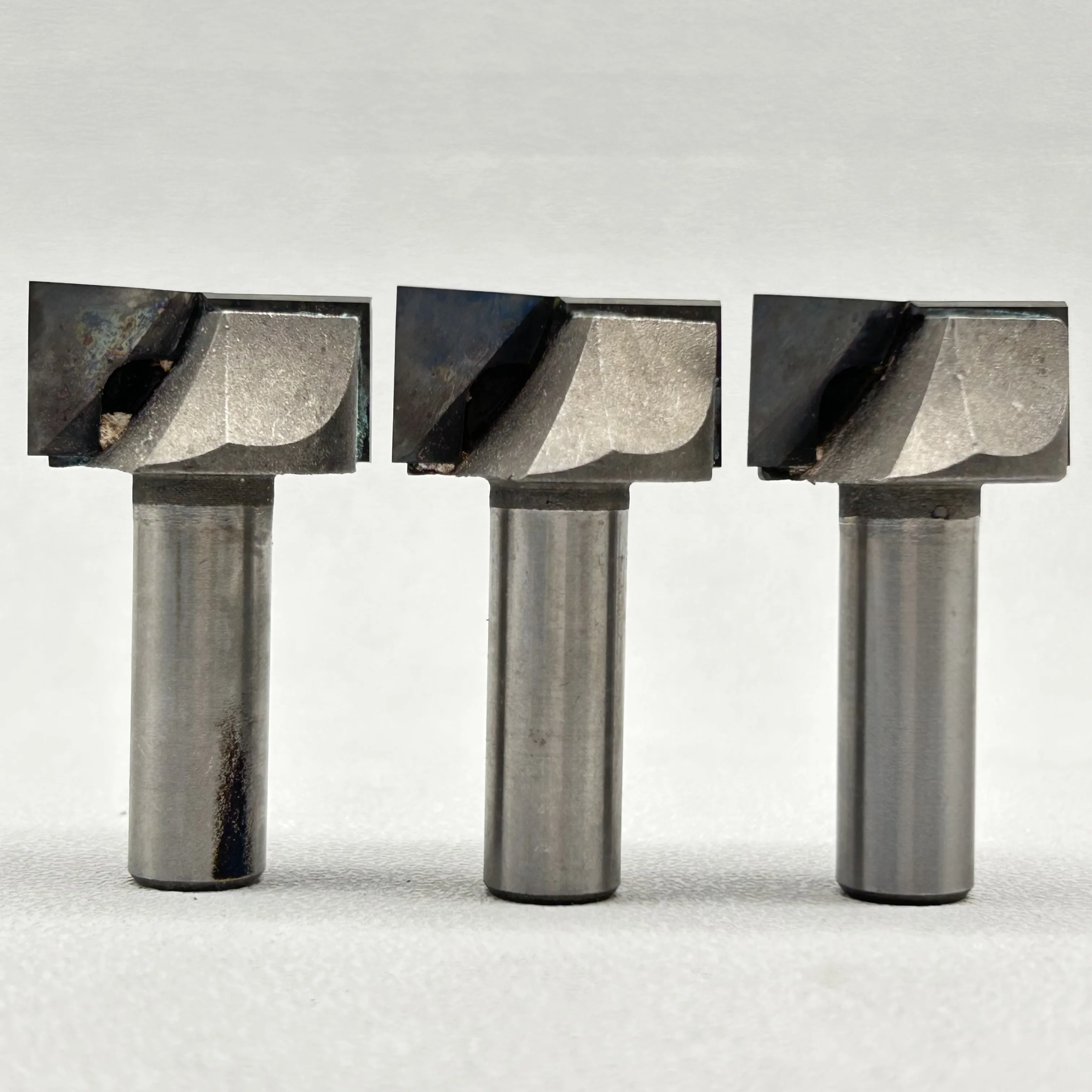 Wholesale Price Carbide CNC Wood Cutter 1/2 Shank Diameter Woodworking Bottom Cleaning Cutter