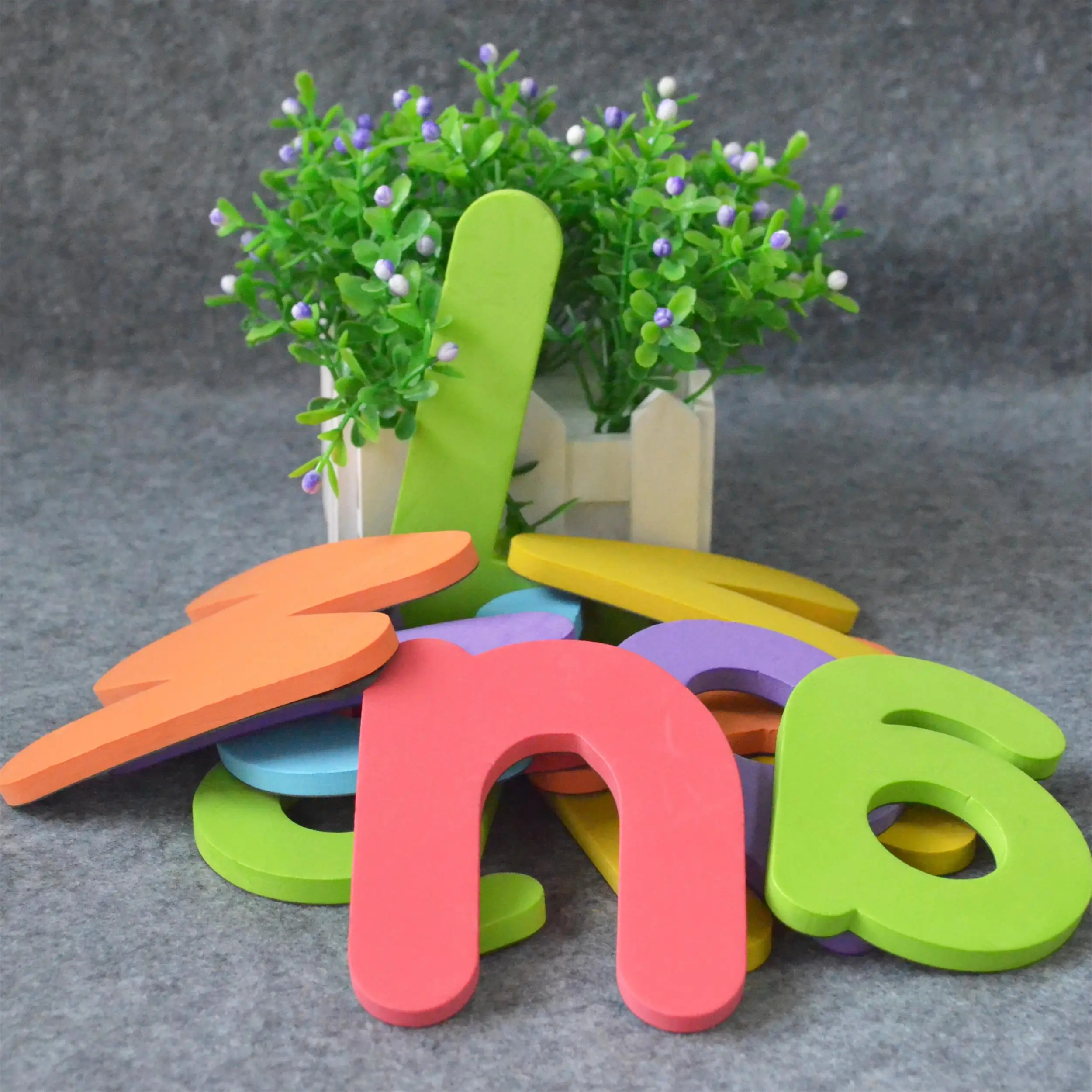 Set of 52pcs letters A-Z alphabet magnetic english letter with ready tooling letter table decoration christmas