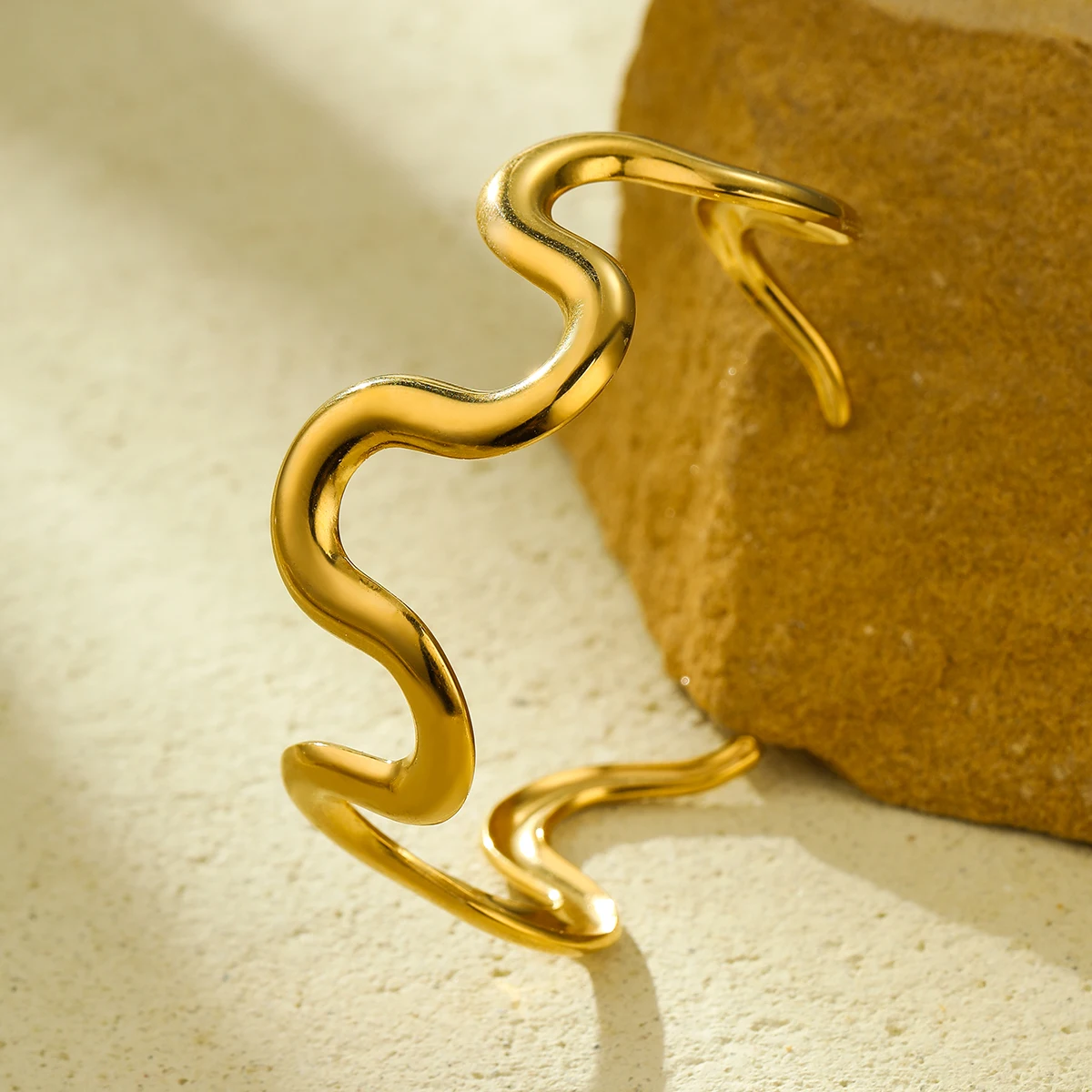Fashion Jewelry 18K PVD Gold Plated Wave Bracelets Necklaces Gift Stainless Steel Twist Wavy Cuff Bangle for Women