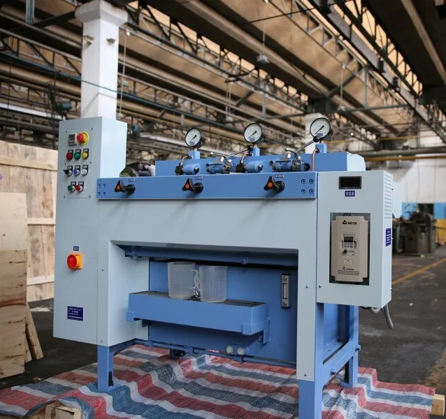 Fiber flow metering machine for metering pump