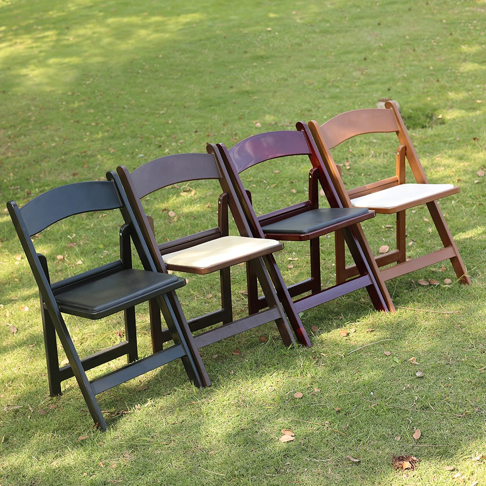 Wholesale Wedding Party Wimbledon Banquet Foldable Outdoor Furniture Garden Chair Plastic Resin White Folding chairs For Events