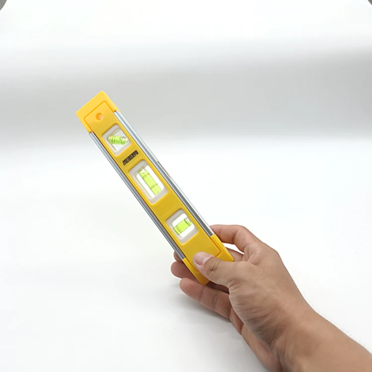 Высокоточная линейка с магнитным спиртовым уровнем, тип 2003