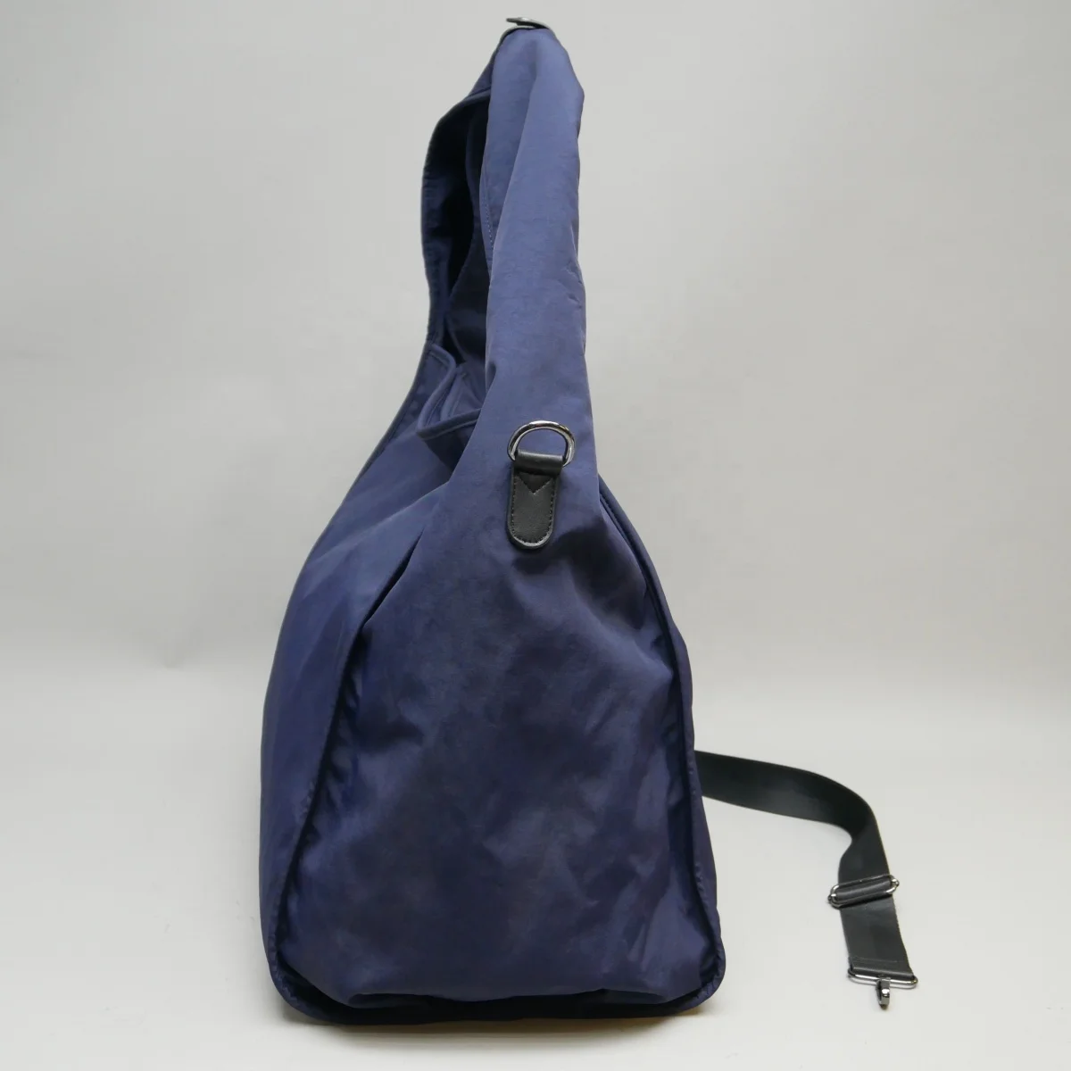 2023 новый дизайн Новое поступление легкие Полиэстеровые большие размеры темно-синие модные уличные женские сумки