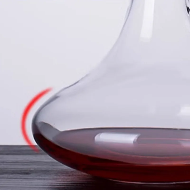 Wholesale Modern Design Elegant Hand Made 1L Lead-free Clear Crystal Wine Glass Decanter for Wine Lover Gift