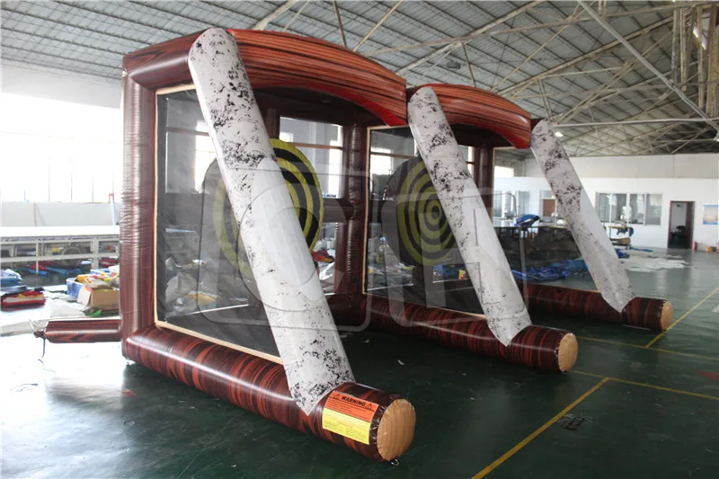 New Arrival inflatable axes throwing dart game carnival sports game for adults inflatable axes throwing