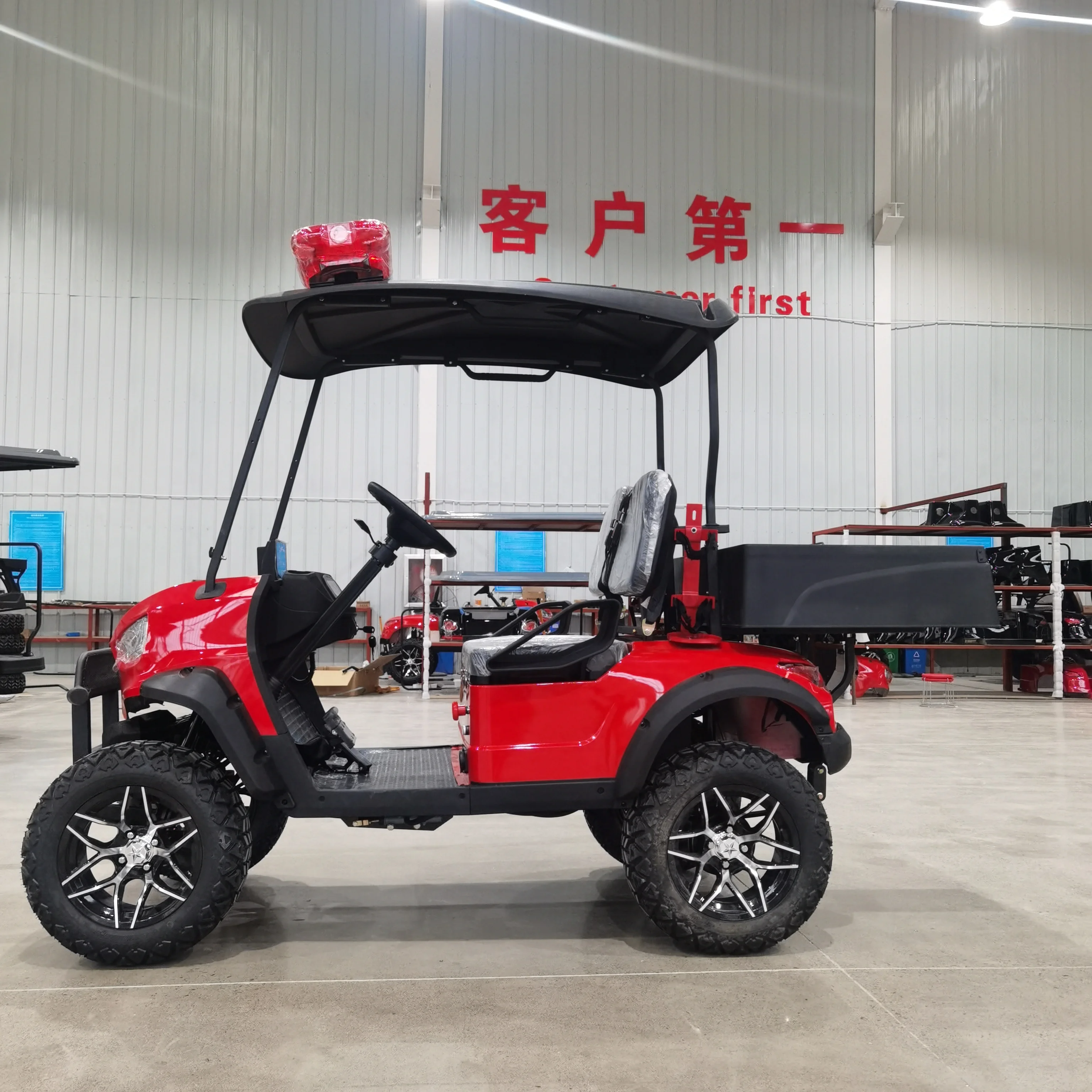 High Quality farm use Club 48V Cheap Electric Golf Carts 2 Seater Golf Buggy with Alarm lamp and Cargo Box for family   r
