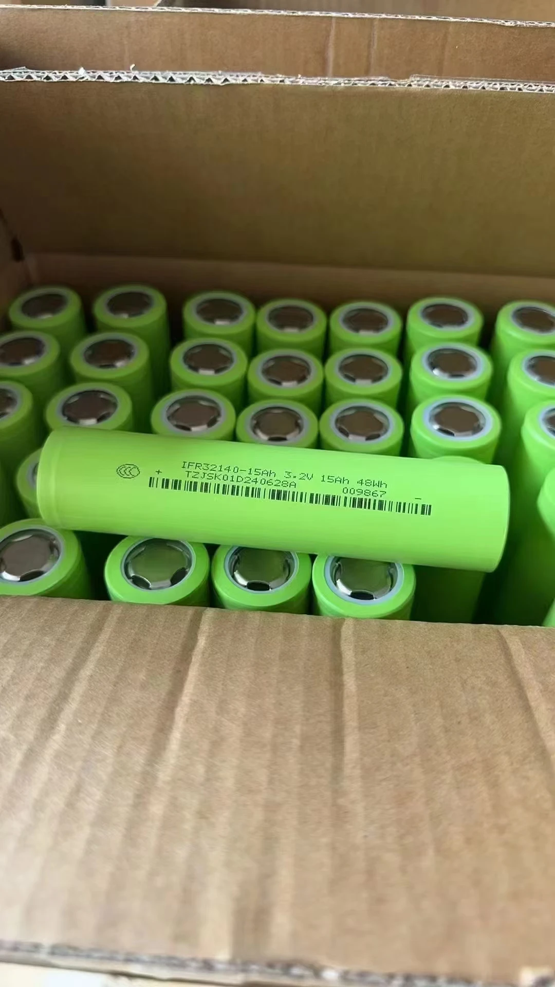Cylindrical Lithium Cell 15Ah 3.2V LiFePO4 32140 15A Lithium iron Phosphate Battery For Solar System