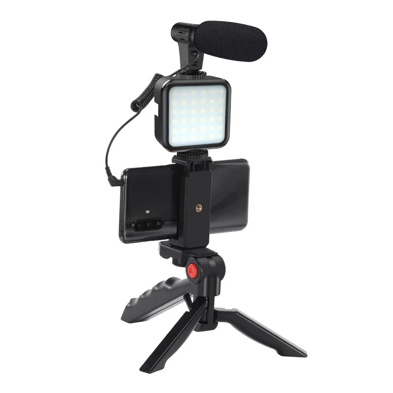 Multi-scene live outdoor Vlog Video LED Ring Fill Light With Telescopic Rotating Desktop Tripod Cell Phone Stand Microphone Kit