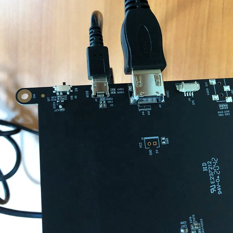 Electronic Manufacturing TFTLCD Display Panel with Custom Resolution Touch Panel Modules Driver Board Option Wholesale