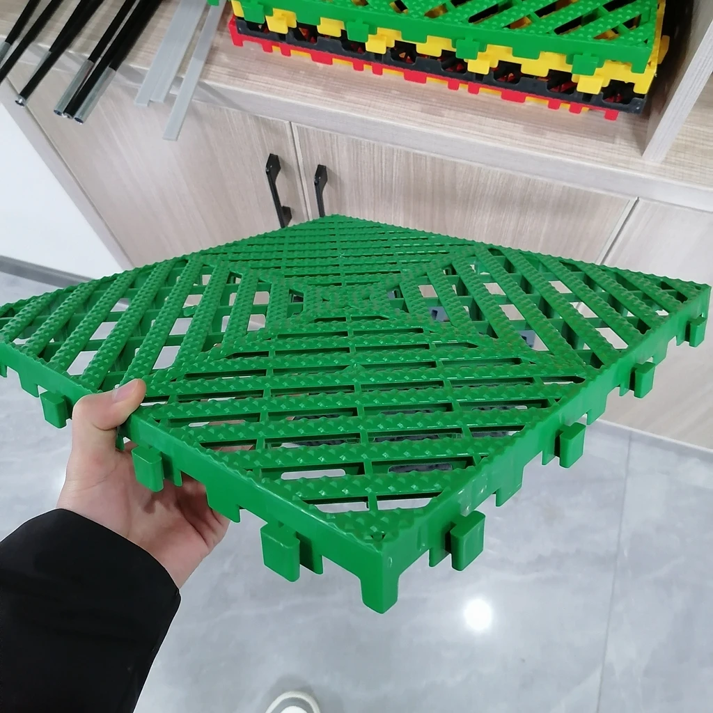 Модульная напольная плитка противоскользящая PVC пластиковые напольные коврики переплетенные гаражная для автомастерской
