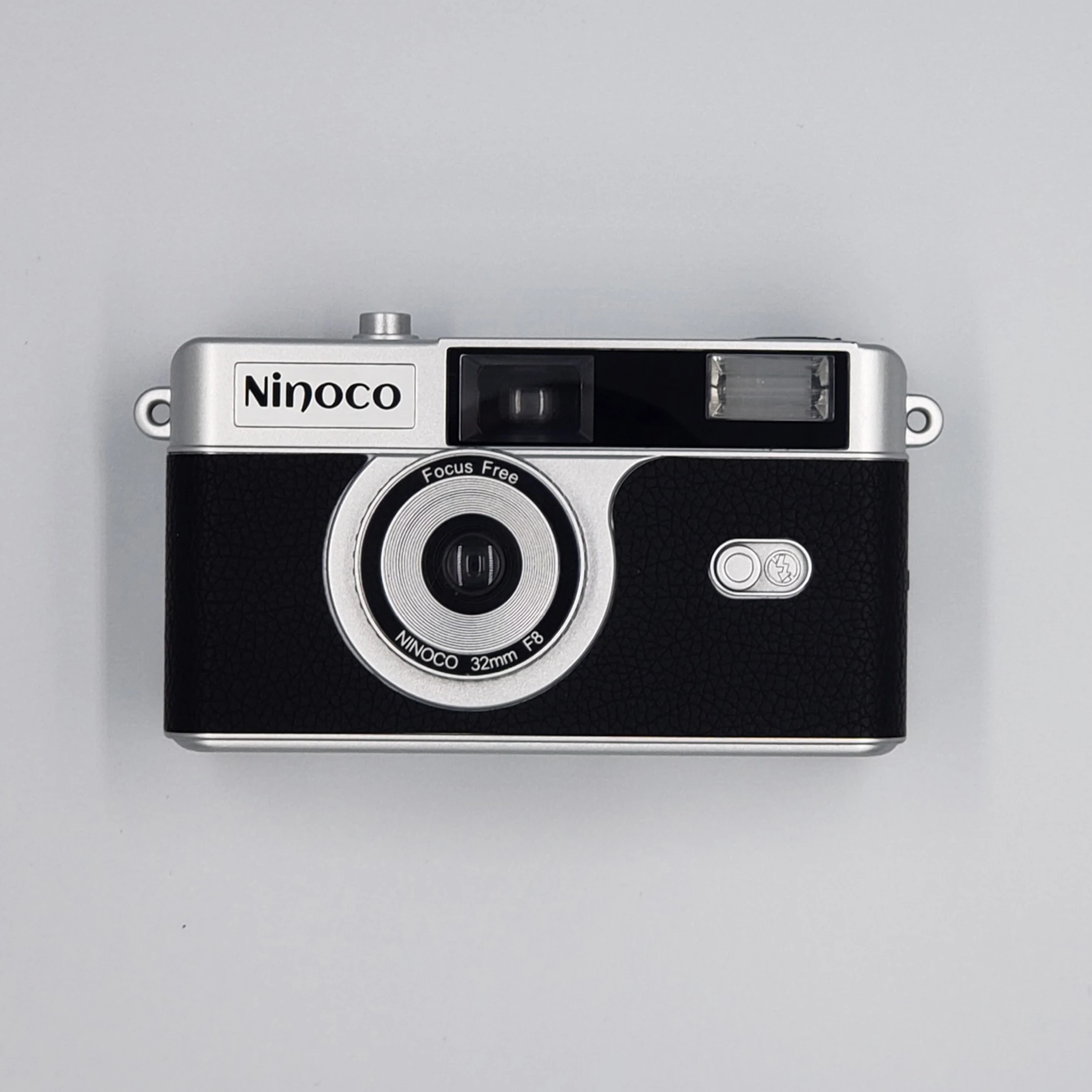 
 Многоразовая пленочная камера 35 мм с вспышкой  