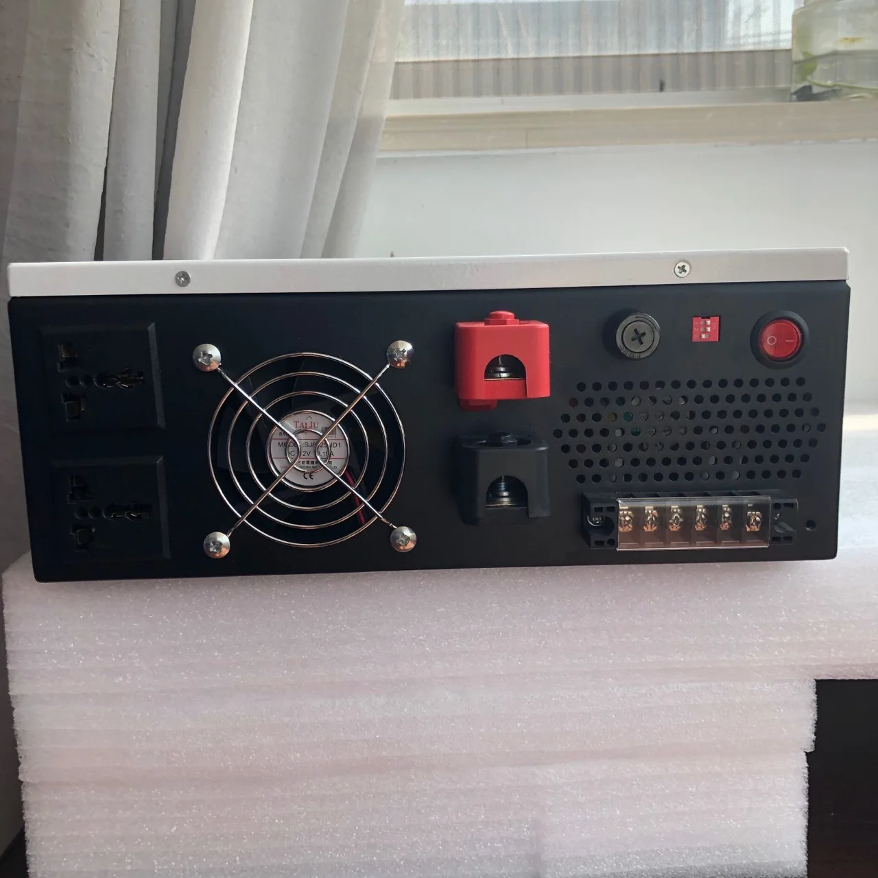 GSO 3KW 5KW off grid inverter power dc to ac all in one machine with controller single phase inverter