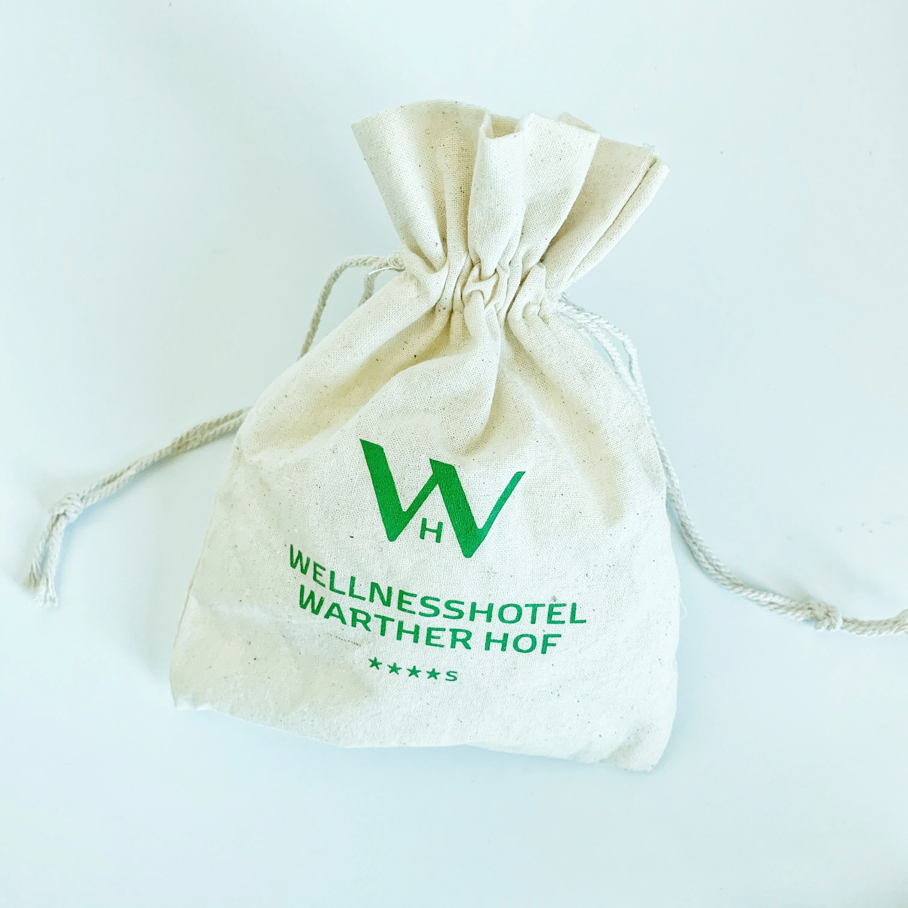 Дешевые высококачественные хлопковые Сумки на шнурке с индивидуальным принтом, Рождественская Подарочная сумка на шнурке с логотипом