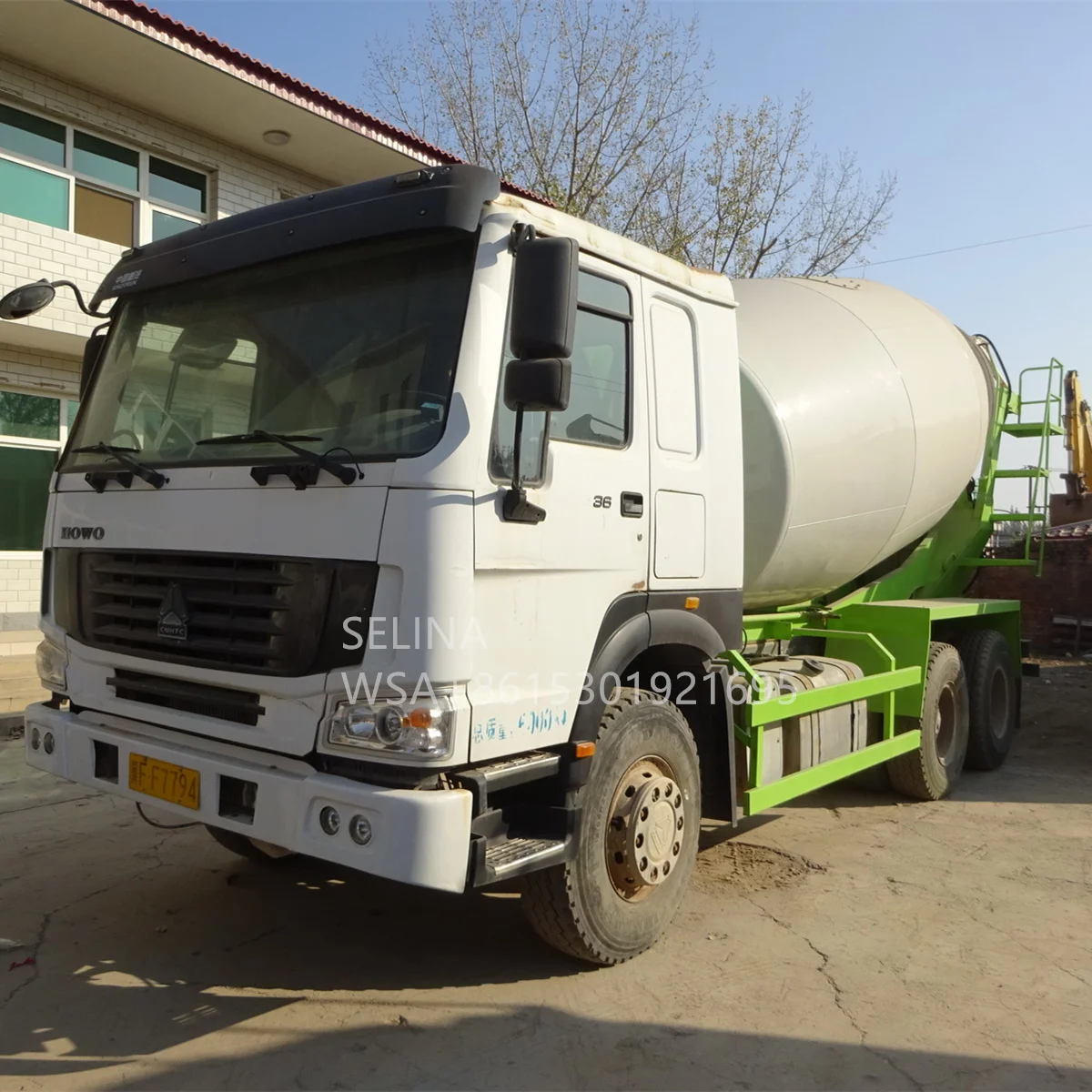 Used Sinotruk Howo Mixer Truck for Sale 6x4 12m3 8m3 10m3 Dimensions Core Component Motor Concrete Mixer Truck