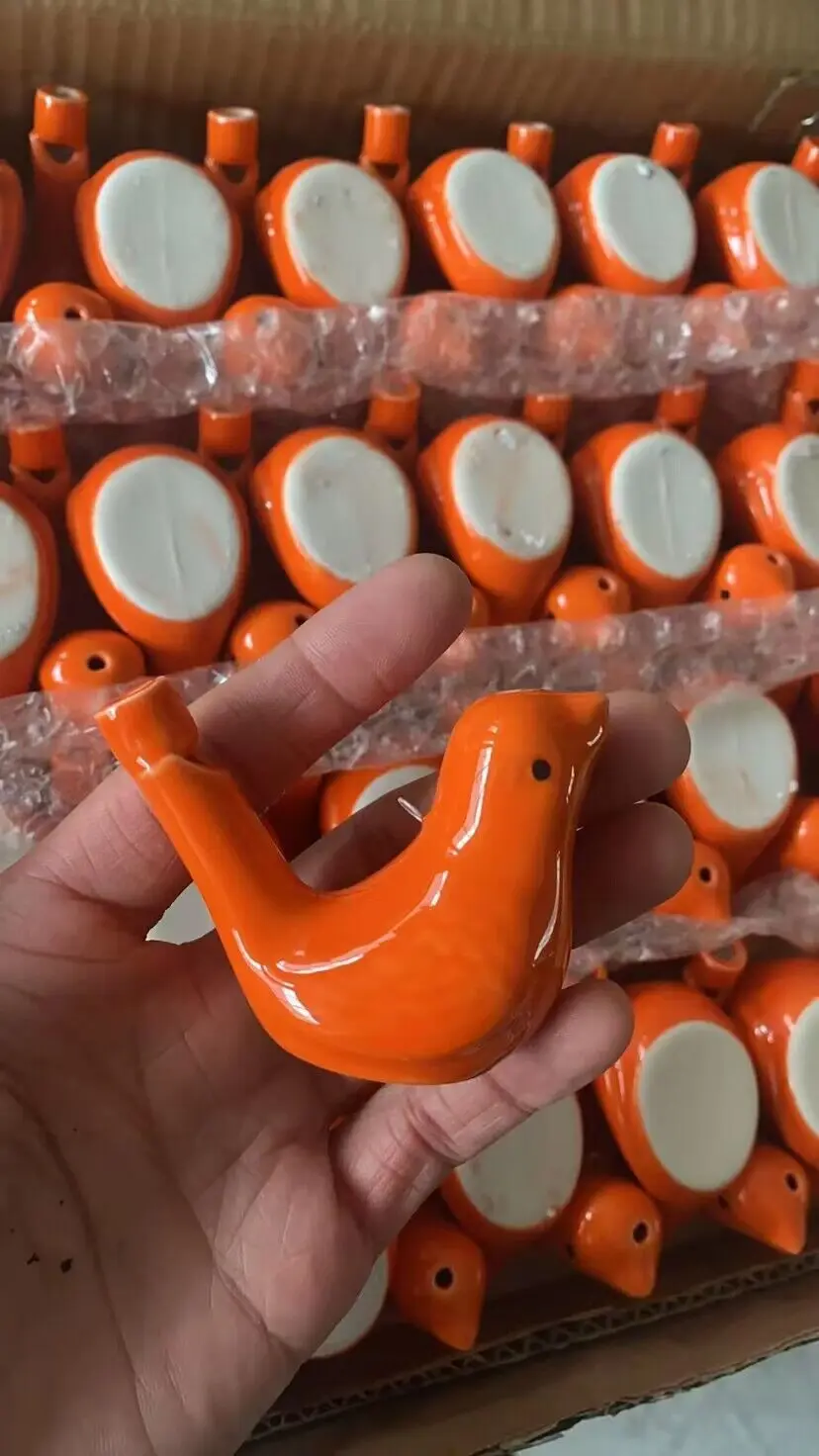 Wholesale cheap solid color bird whistle toy with lanyard omagic clay bird whistle