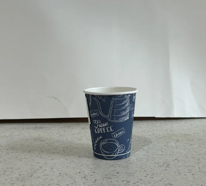 Disposable custom disposable paper bubble tea cup with tea inside bottom