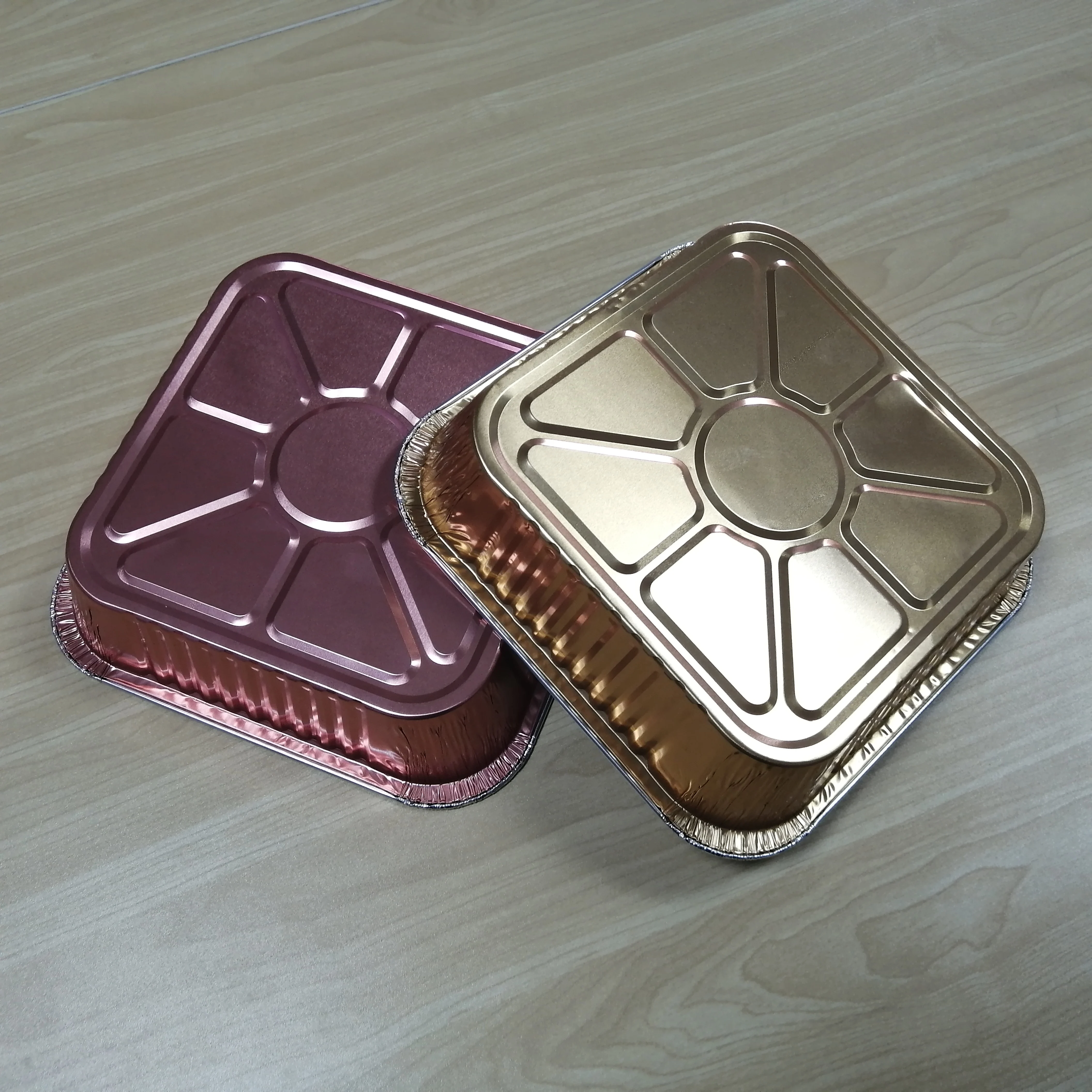 Оптовая цена, сертификация LFGB, одноразовая алюминиевая фольга 8*8 дюймов квадратной формы для замороженных продуктов, контейнер для горячих пищевых продуктов, формы для тортов