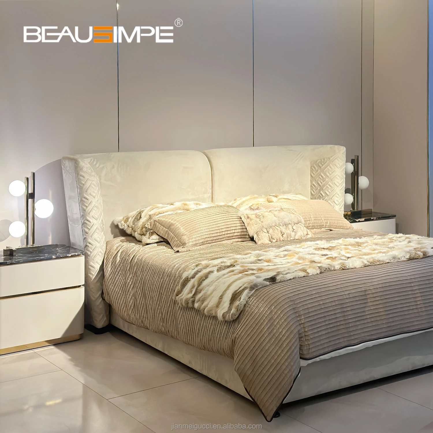 Deluxe Decent new product Design Bed Room Furniture Luxurious King Style Ash Wood Bed Fabric embroidery Crown quilted bed