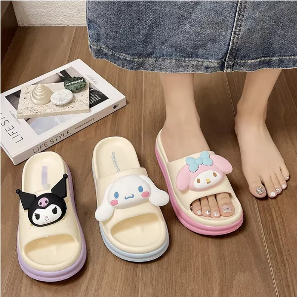 ML Wholesale Sanrioed Slippers Women Indoor Cool Comfy Slides Fashion Kulomi Home Summer Cute Slippers Thick Sole Sandals