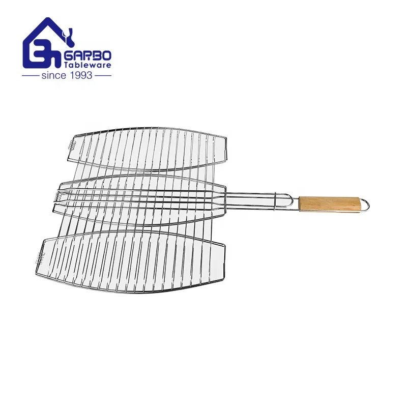 BBQ Tool Iron Grill Mesh Square Grilled Wire Clamp Fish Chicken Beaf Clip Barbecue Grilling Net With Rubber Wood Handle