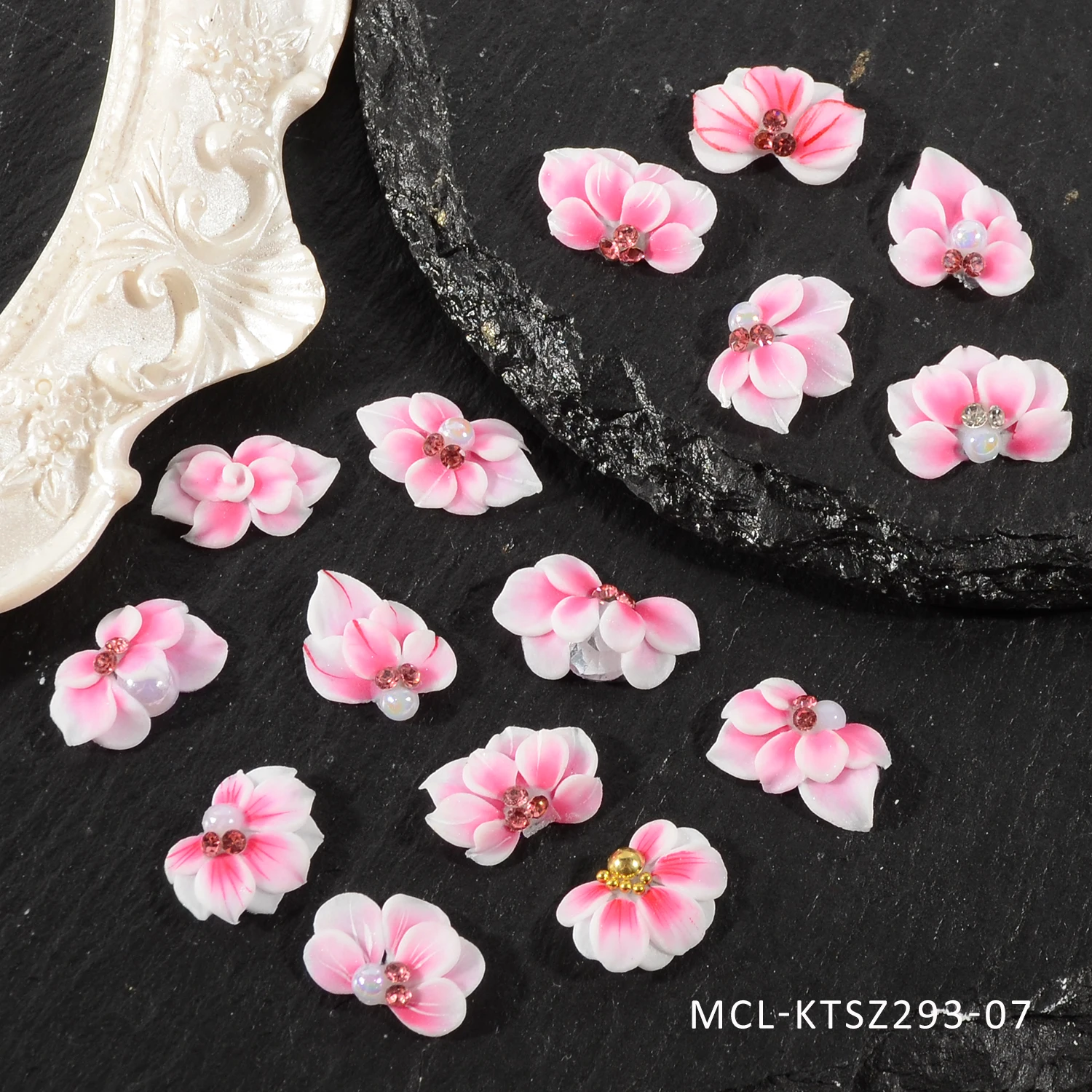 30PCS/kit Pink Series Kawaii Handmade Nail Art Resin Flower Charms 3D Design Nail Acrylic Flowers Acrylic flower