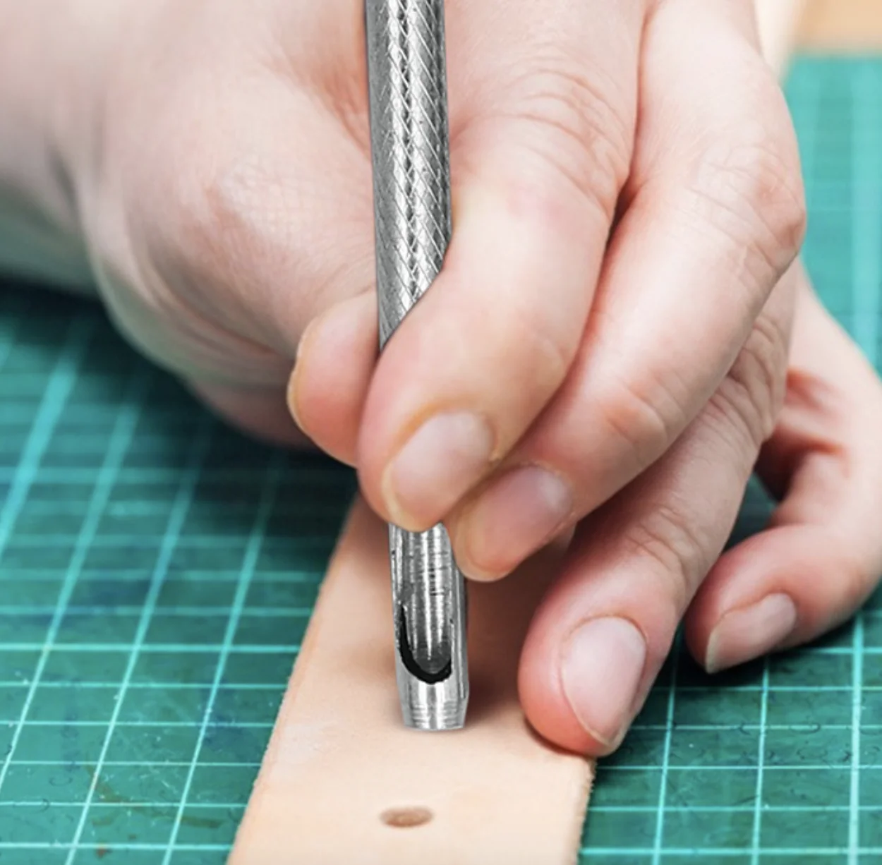 Round hole manual tool needle punch for punching belt leather paper crafts