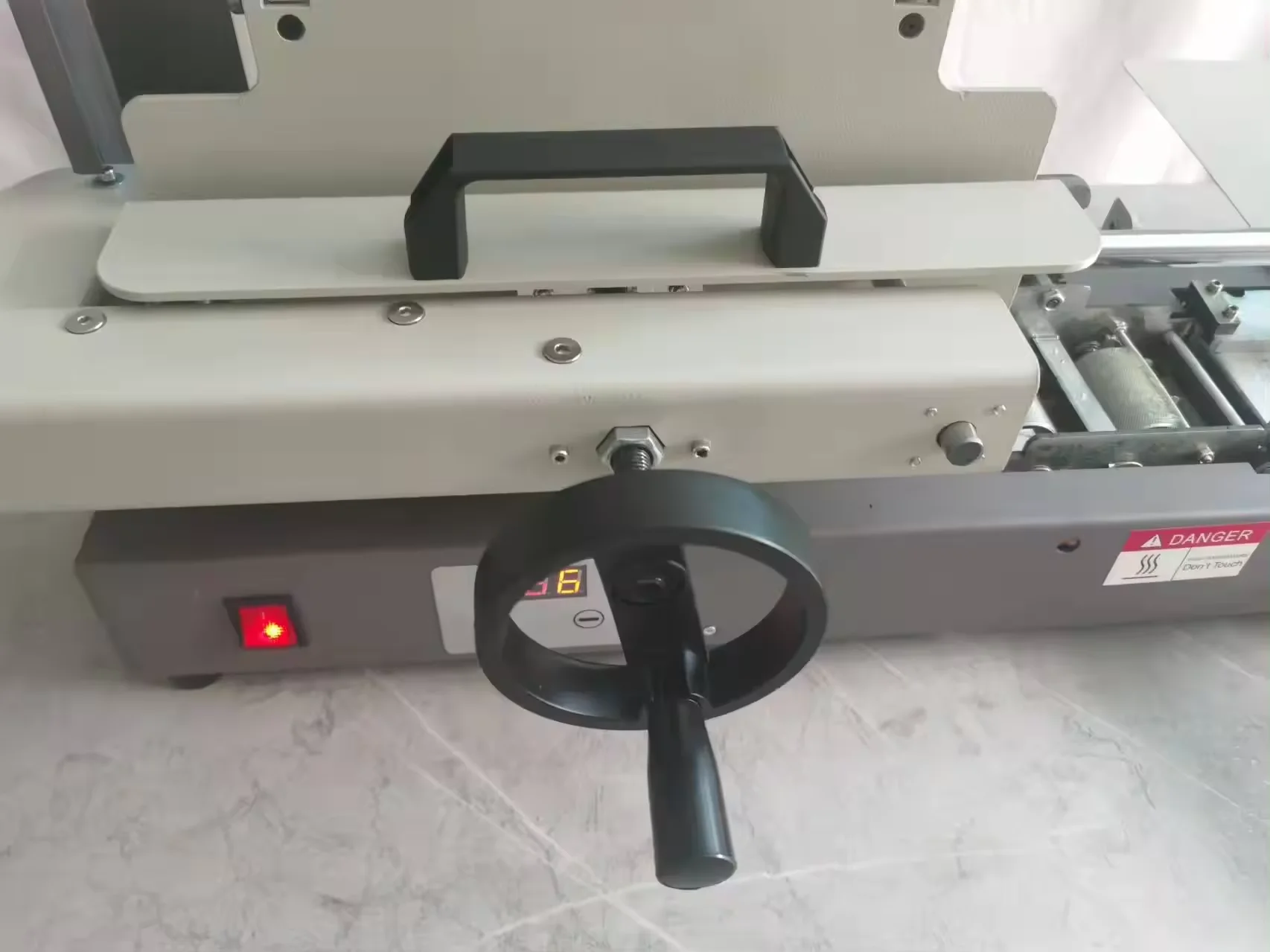 Easy Operate Book Central Threading   Folding Book Sewing Machine
