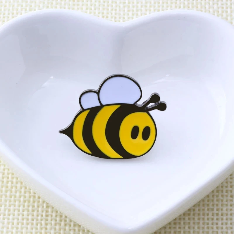 Custom Badges Kids Clothes  Fashion Cartoon Brooch Pins Women Flower  Enamel Pin Gift