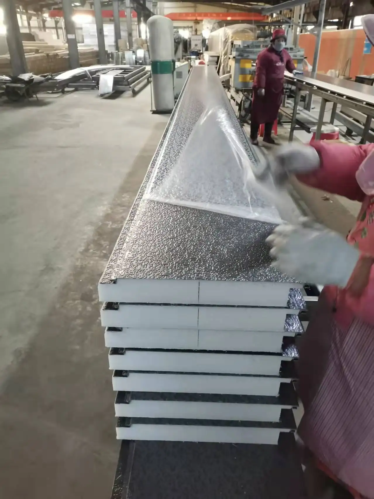 EPS precast sandwich panels with brick facade steel panel siding installation steel panel siding prices