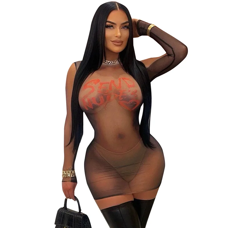 New fashion and personalized print perspective long sleeved buttocks wrapped dress