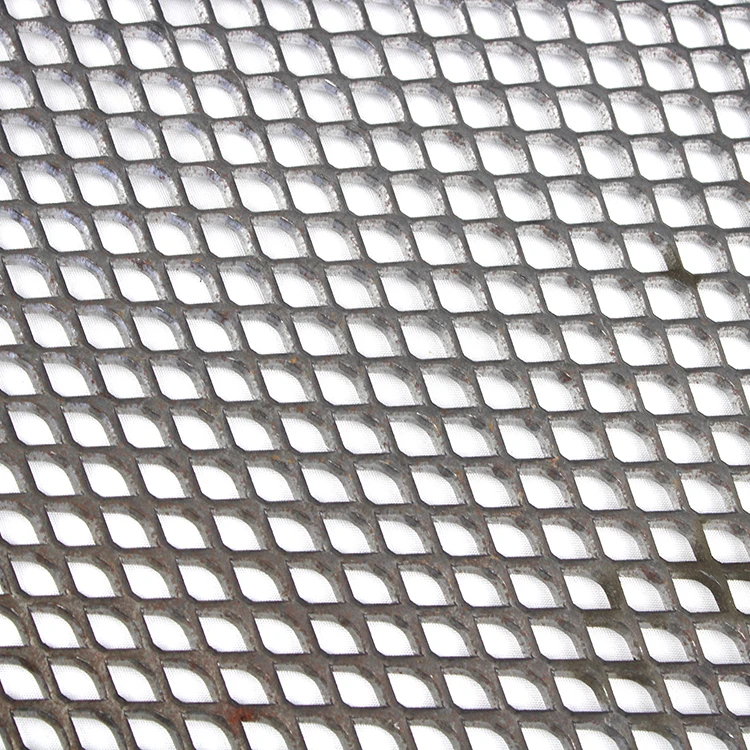 Expanded Metal Ceiling Tiles Absorbing Sound Lower Noisy Ceiling Mesh