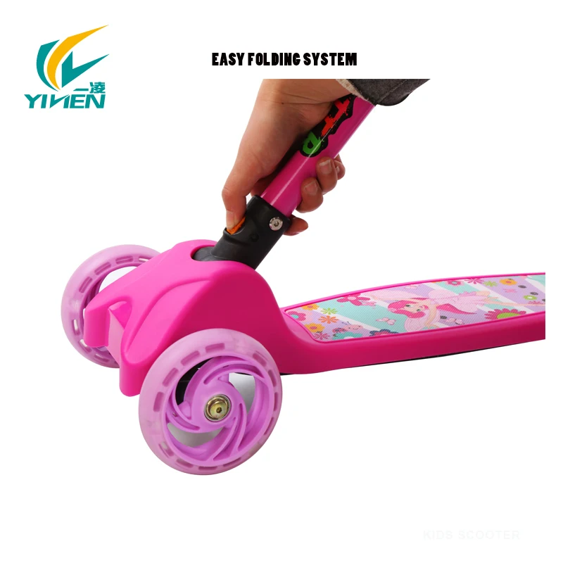 Quick Folding Three Wheel Kids Plastic Scooter Stable Child Mini Scooter