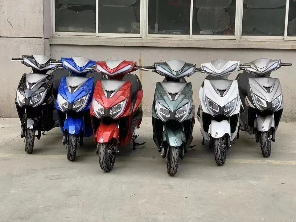 HEBEI factory 2024 High Quality electric motorcycle motor 1500W 48v 60V Electric Scooter Electric Motorcycles 3000wt for Adults