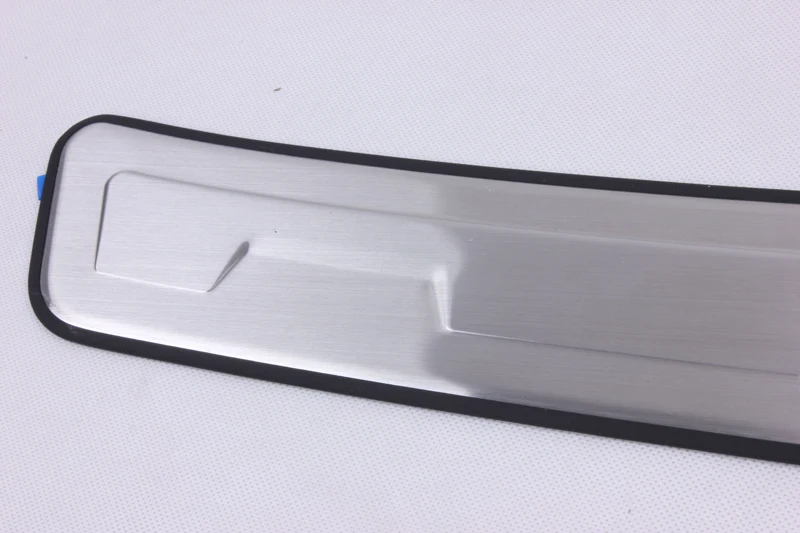 WZXD 2016 2017 Bumper Foot Guard-Black 1Pcs Car Accessories Body Kit For FORTUNER Rear Bumper Step Foot Plate-Black