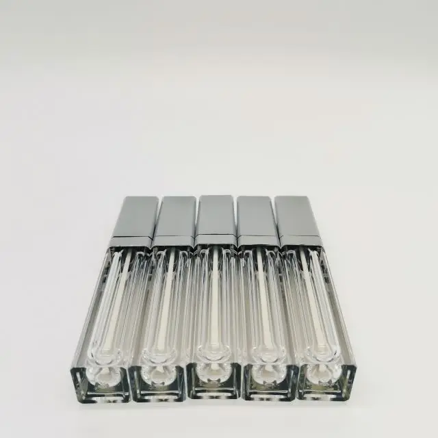 Silver private label 8g empty containers with led light and mirror, 8ml empty lip gloss glitter packaging