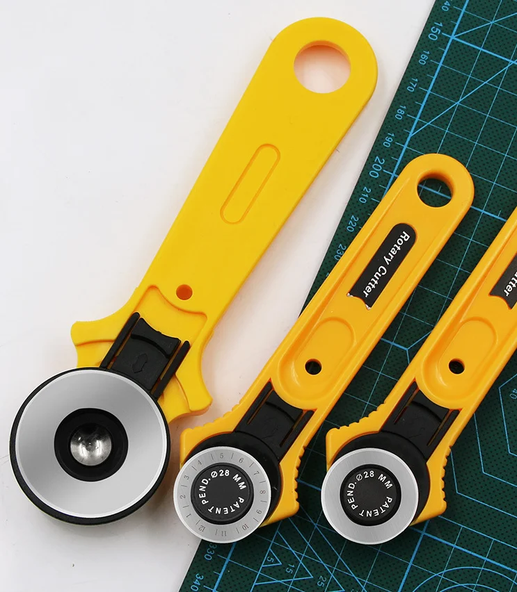 28mm/45mm Cloth Rotary Roller Cutter Fabric Cutting Tool Leather Paper Vinyl strips Rotary Cutter Sewing Tools
