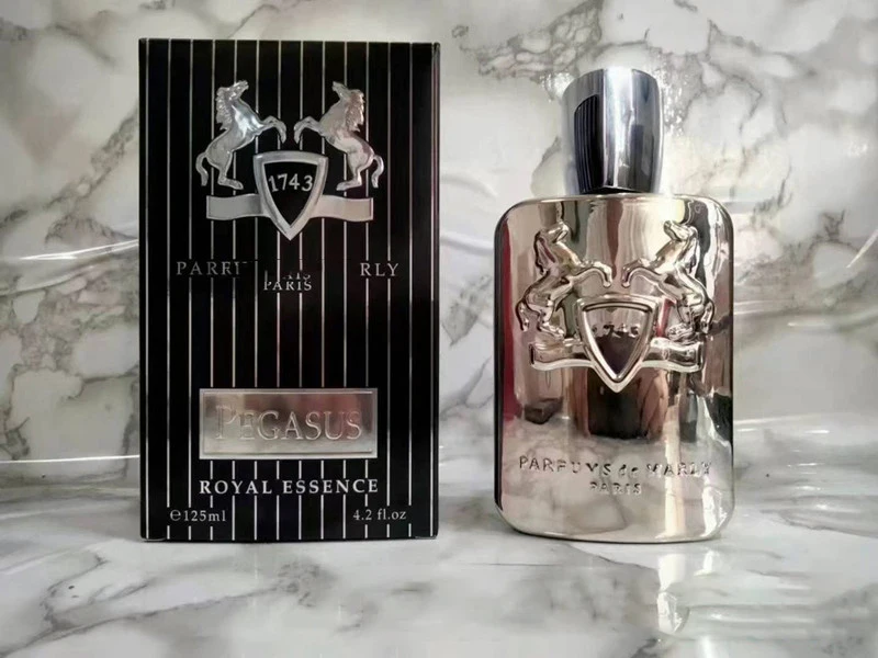 Fast Delivery Charming Unisex Perfume 125mL Long Lasting Attractive Pheromone Spray for Men and Women