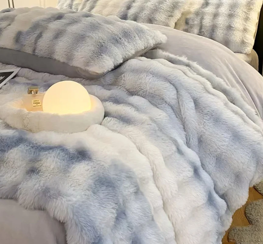 Factory Direct Korean Style Flower 3D bedding custom Printed sleep aid  Winter Thick Reversible Sherpa Comforter sets